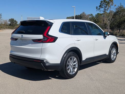 Used 2023 Honda CR-V EX-L image 5