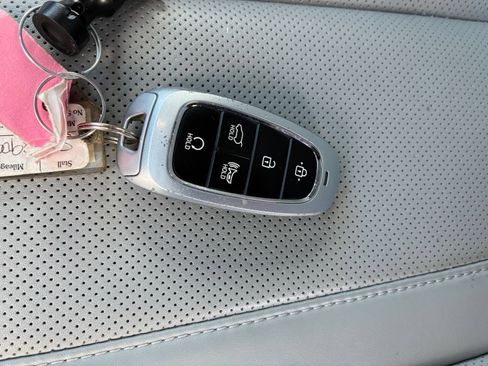 Used 2025 Hyundai Palisade SEL FWD image 17
