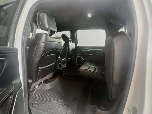 Used 2023 RAM 1500 Laramie AWD/4WD image 18