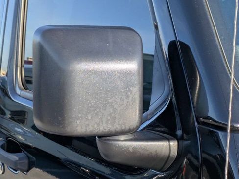 Used 2021 Jeep Gladiator Sport AWD/4WD image 11