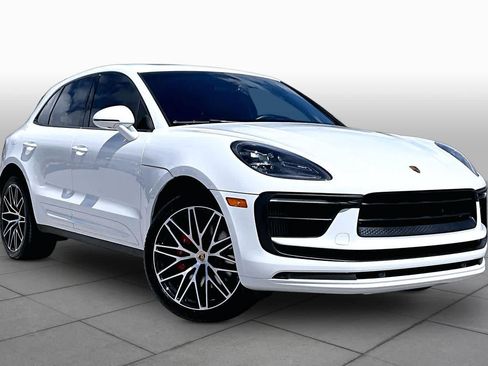 Used 2022 Porsche Macan S AWD/4WD image 3