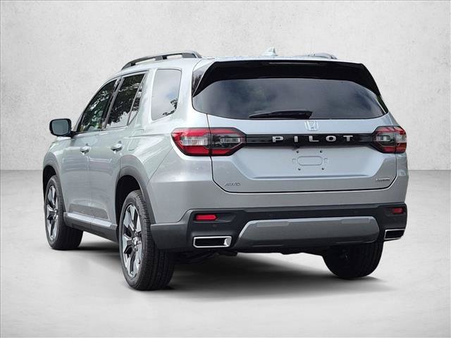 New 2026 Honda Pilot Touring image 9