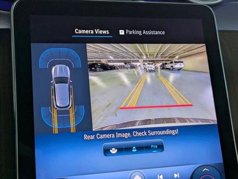 Used 2023 Mercedes-Benz GLC 300 image 13