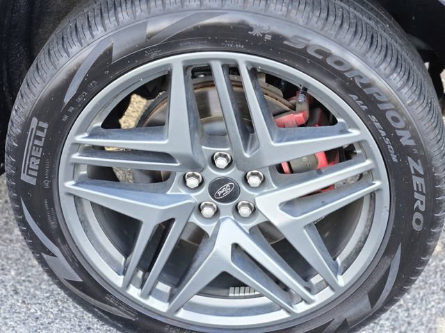 Used 2025 Ford Explorer ST-Line w/ ST-Line Street Pack AWD/4WD image 10