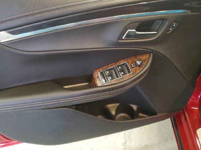 Used 2014 Chevrolet Impala LTZ FWD image 12