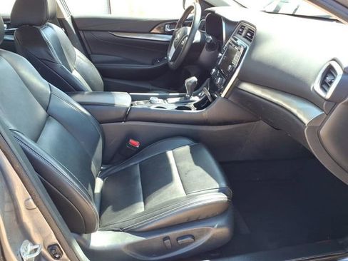 Used 2022 Nissan Maxima SV w/ Floor Mat Group FWD image 21