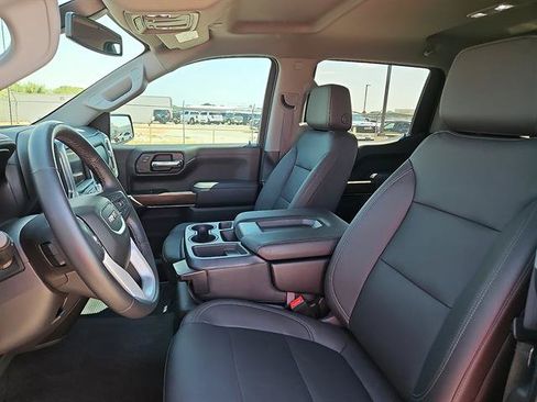 Used 2021 GMC Sierra 1500 SLT w/ X31 Off-Road Package AWD/4WD image 13