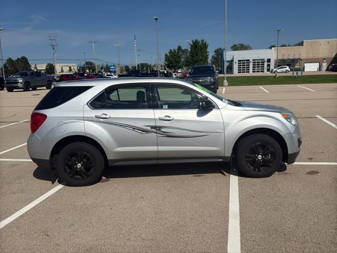 Used 2014 Chevrolet Equinox LS FWD image 9