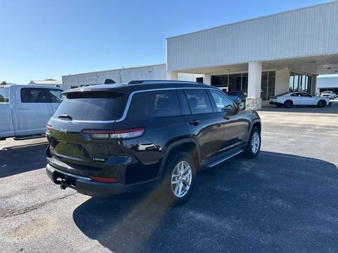 Used 2023 Jeep Grand Cherokee L Laredo w/ Luxury Tech Group I RWD image 5