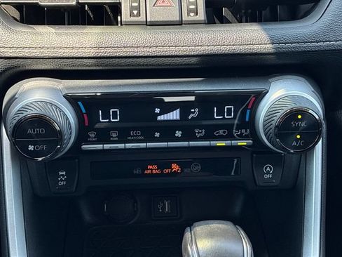 Used 2024 Toyota RAV4 XLE Premium FWD image 19