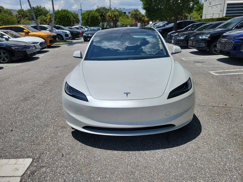 Used 2024 Tesla Model 3 RWD image 2