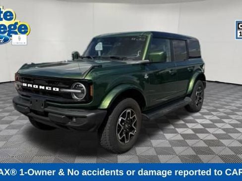 Used 2025 Ford Bronco Outer Banks AWD/4WD image 1
