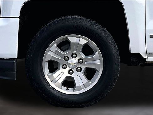 Used 2017 Chevrolet Silverado 1500 LTZ Z71 image 10