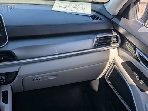 Used 2020 Kia Telluride S image 17