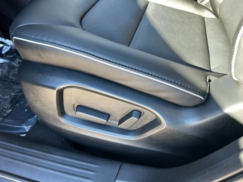 Certified 2025 MAZDA CX-5 AWD 2.5 S w/ Select Package image 18