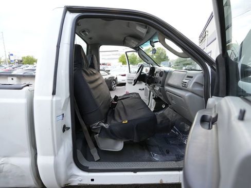 Used 2007 Ford F350 XL RWD image 28