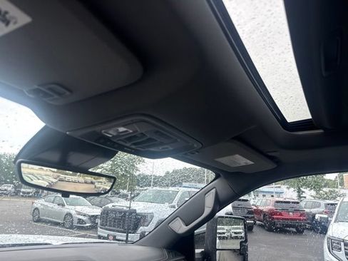 New 2026 GMC Sierra 2500 Denali w/ Denali Reserve Package AWD/4WD image 22