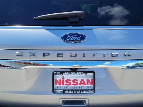 Used 2023 Ford Expedition Max Limited RWD image 8