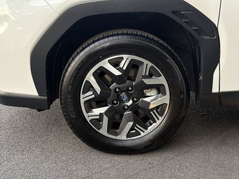 Used 2026 Subaru Forester Premium AWD/4WD image 10