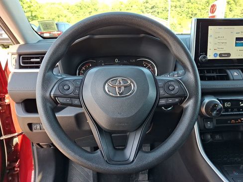 Certified 2025 Toyota RAV4 XLE AWD/4WD image 23