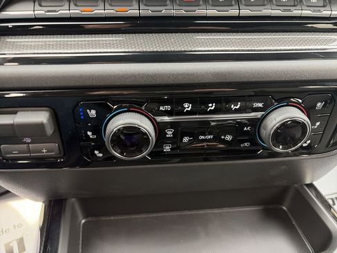 New 2026 Chevrolet Silverado 1500 ZR2 w/ Dark Appearance Package AWD/4WD image 25