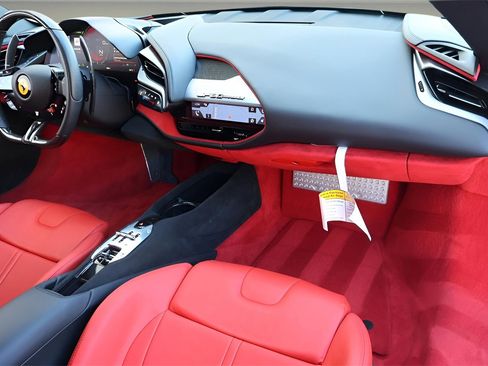 Used 2023 Ferrari SF90 Stradale image 14