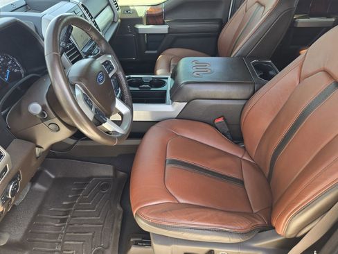 Used 2021 Ford F450 King Ranch w/ King Ranch Ultimate Package image 16