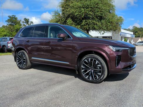 New 2026 Volvo XC90 B6 Plus image 2