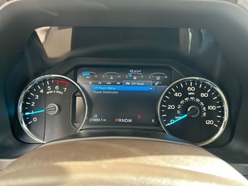 Used 2018 Ford F150 Lariat w/ Equipment Group 502A Luxury image 16