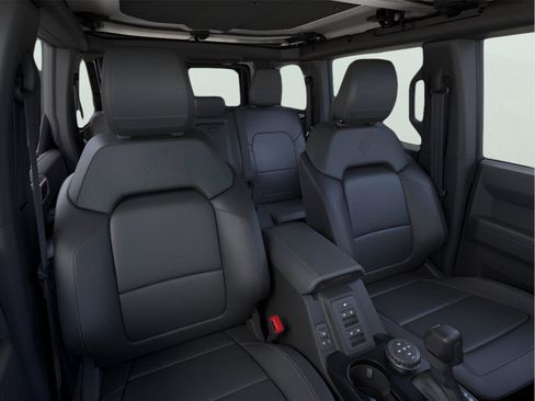 New 2026 Ford Bronco Badlands AWD/4WD image 10