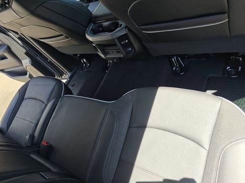 New 2026 RAM 2500 Limited AWD/4WD image 12