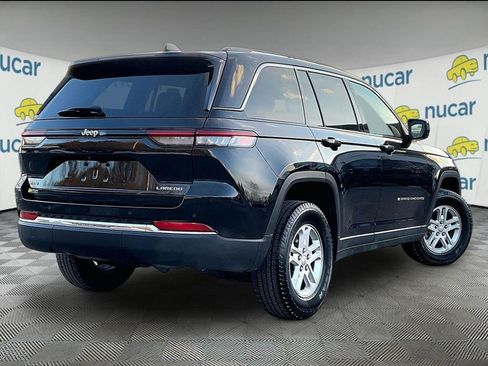 Used 2023 Jeep Grand Cherokee Laredo AWD/4WD image 6