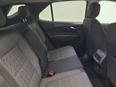 Used 2023 Chevrolet Equinox LT FWD image 19