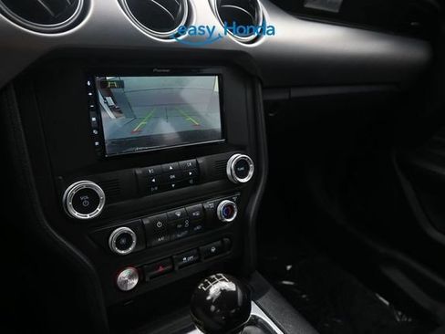 Used 2022 Ford Mustang GT RWD image 12