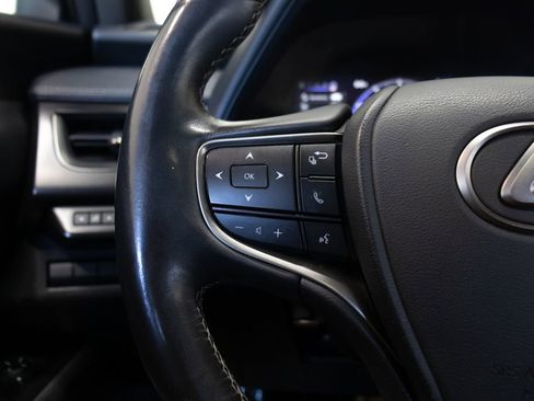 Used 2020 Lexus UX 200 w/ Premium Package FWD image 25
