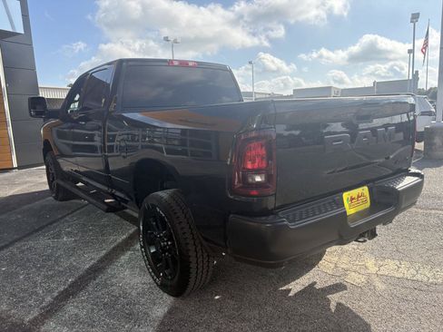 Used 2025 RAM 2500 Tradesman w/ Commercial Features Package AWD/4WD image 3