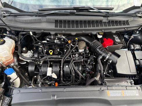 Used 2019 Ford Edge Titanium w/ Cold Weather Package image 12