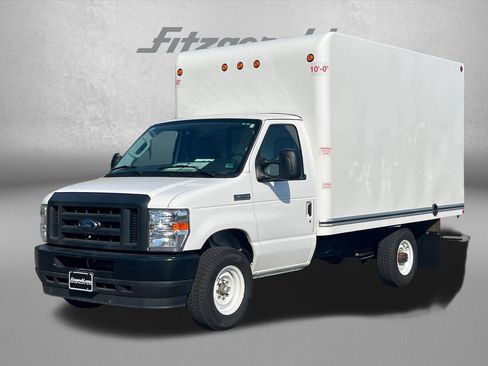 Used 2024 Ford E-350 and Econoline 350 Super Duty w/ Power Windows & Locks Group RWD image 2