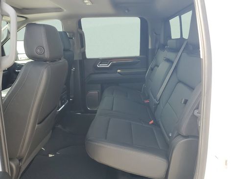 Used 2024 GMC Sierra 2500 Denali w/ Denali Reserve Package AWD/4WD image 10