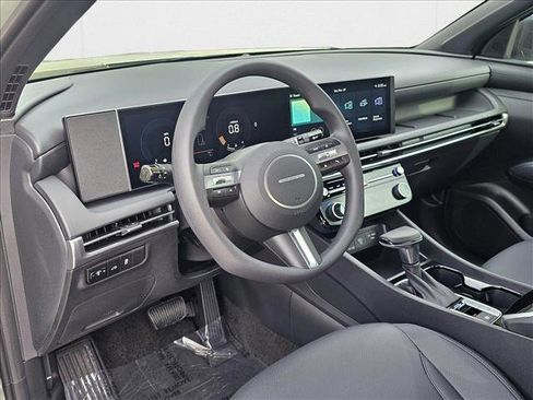 New 2025 Hyundai Santa Cruz SEL image 3