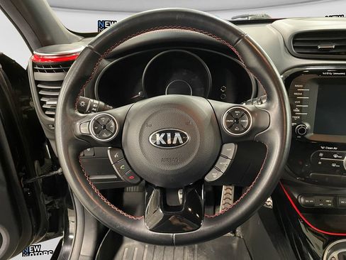 Used 2016 Kia Soul + w/ Tarmac Special Edition FWD image 12