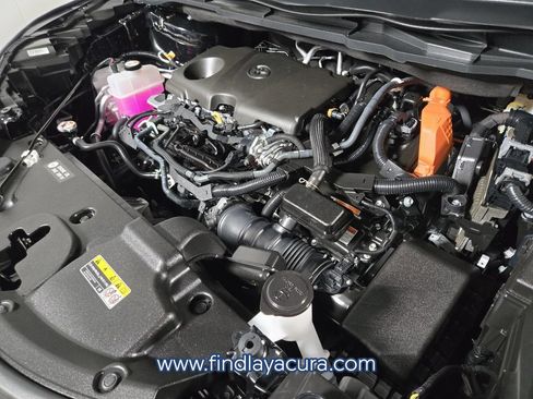 Used 2025 Toyota Sienna XLE Woodland Edition AWD/4WD image 21
