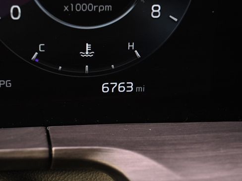 Used 2024 Kia Telluride SX X-Line image 28