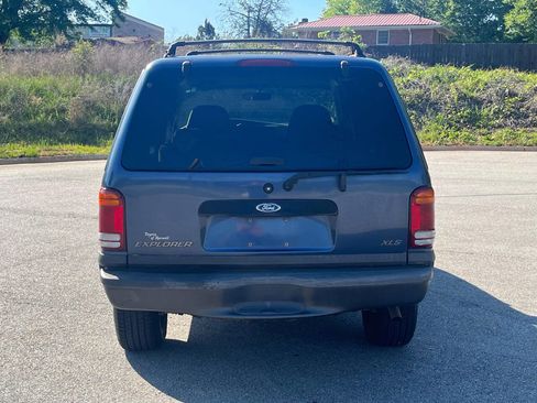 Used 2000 Ford Explorer XLS image 5