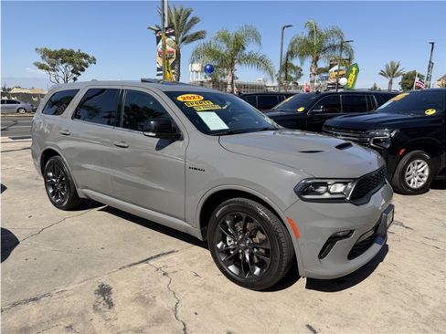 Used 2022 Dodge Durango R/T w/ Blacktop Package AWD/4WD image 55
