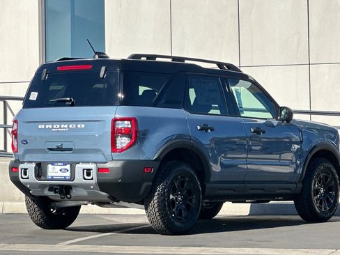 New 2025 Ford Bronco Sport Outer Banks w/ Sasquatch Outer Banks Package AWD/4WD image 3
