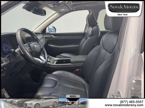 Used 2022 Hyundai Palisade SEL w/ 8P Bench Seat Package AWD/4WD image 12