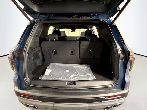 New 2026 Chevrolet Traverse LT image 27