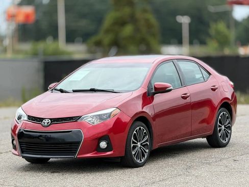 Used 2015 Toyota Corolla S FWD image 5