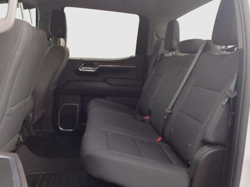 Used 2023 Chevrolet Silverado 1500 LT image 31